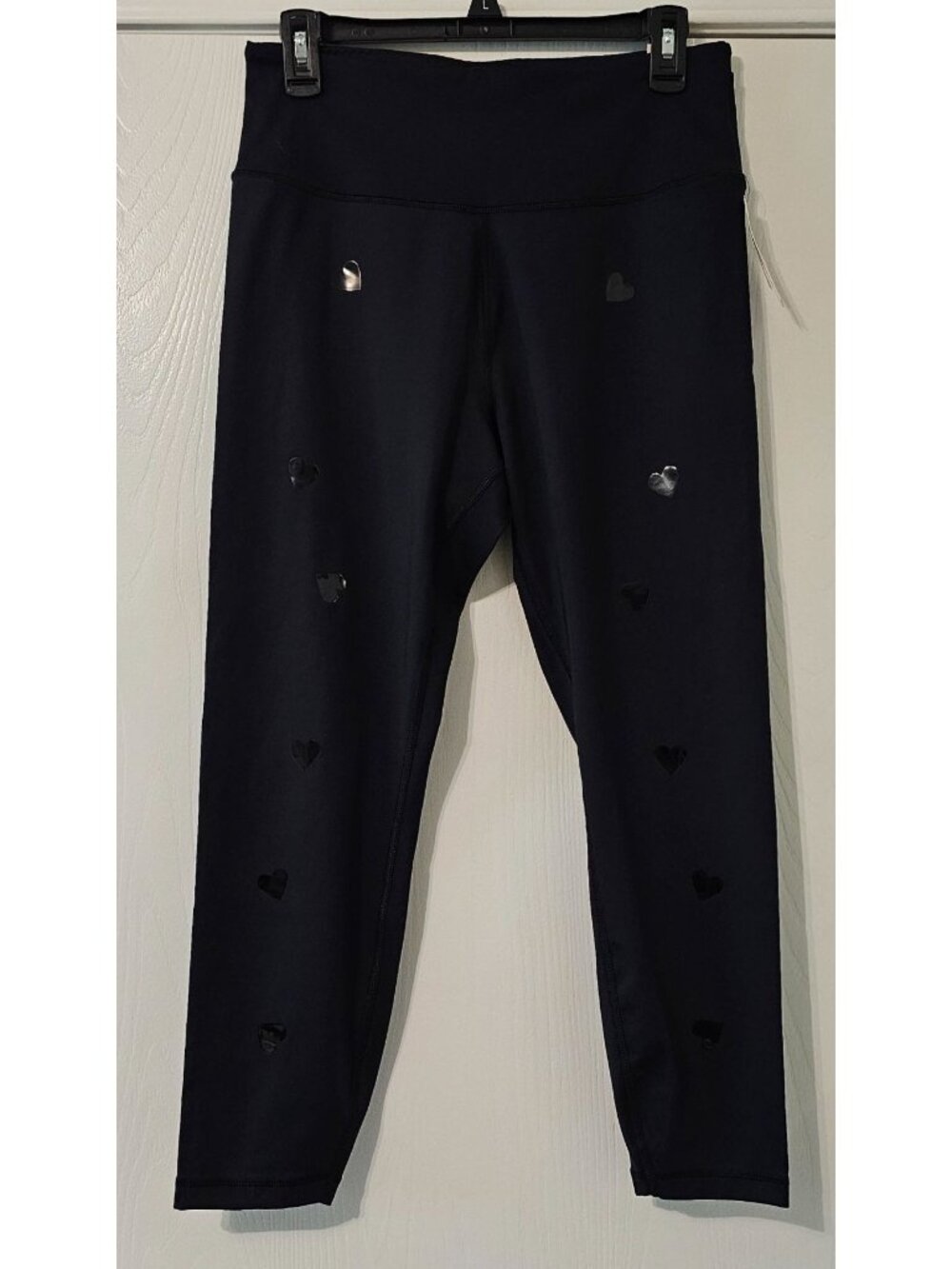 NWT Victorias Secret Black Heart-Print High-Waist Cropped Leggings L Athleisure